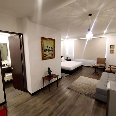 Hotel Museo San Moritz Bogota Bagian luar foto
