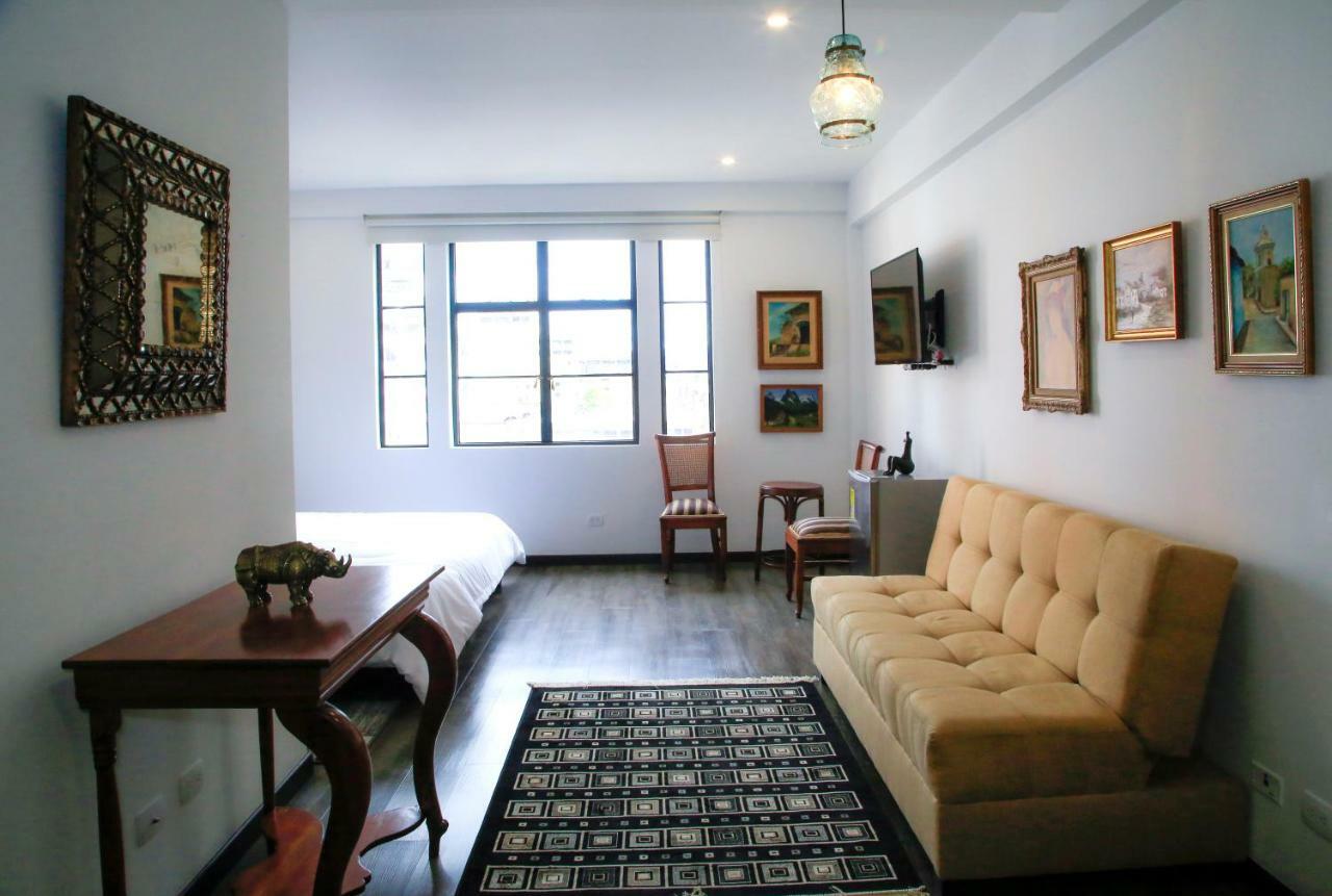 Hotel Museo San Moritz Bogota Bagian luar foto